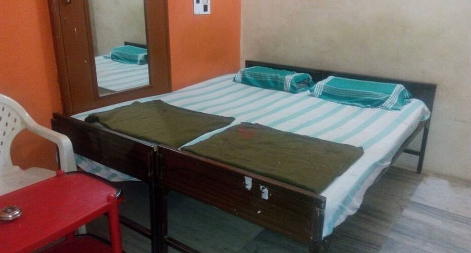 Venkateshwara Deluxe Lodge, Tumkur 4
